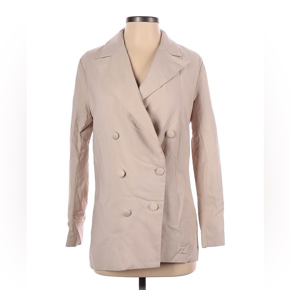 Nasty Gal Inc Long Sleeve Beige Nude Tan Button Up Blazer Size 2 - Picture 1 of 8